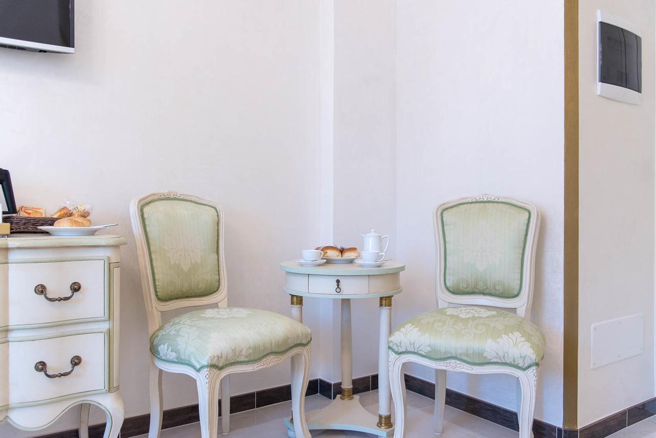 B&B Palazzo Montesanto 马奥莱 外观 照片