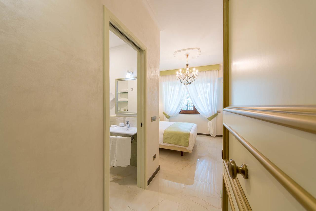 B&B Palazzo Montesanto 马奥莱 外观 照片